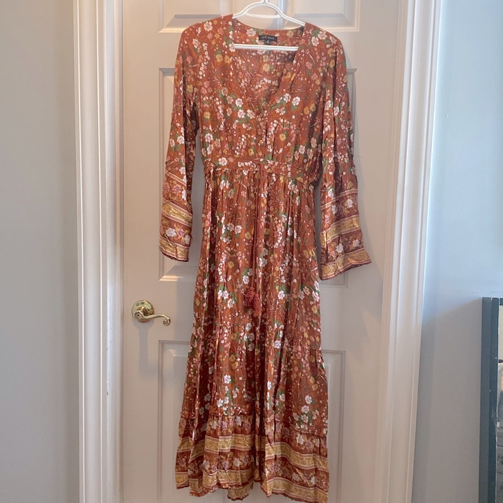 EUC Aly Daly Orange Floral dress medium